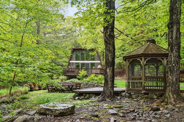 425 N Lake Road, Tannersville