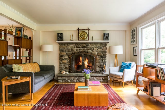 17 Cross Patch Road, Willow