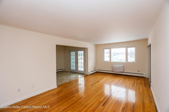 30 Lamb Avenue 5d, Saugerties