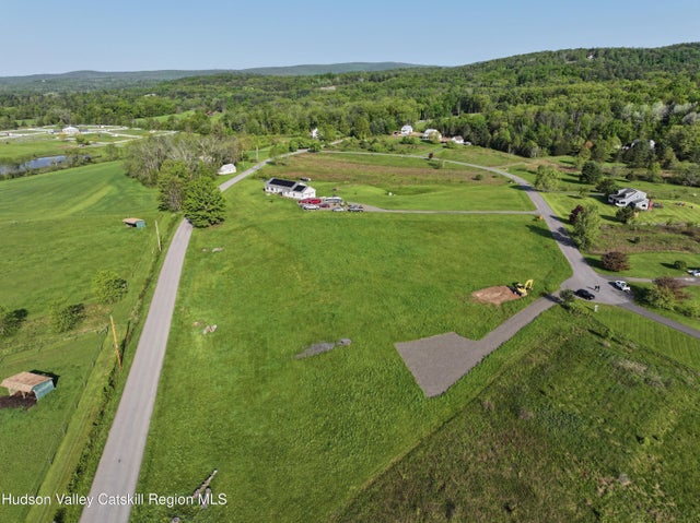 342 Cedar Ridge Road, Kerhonkson