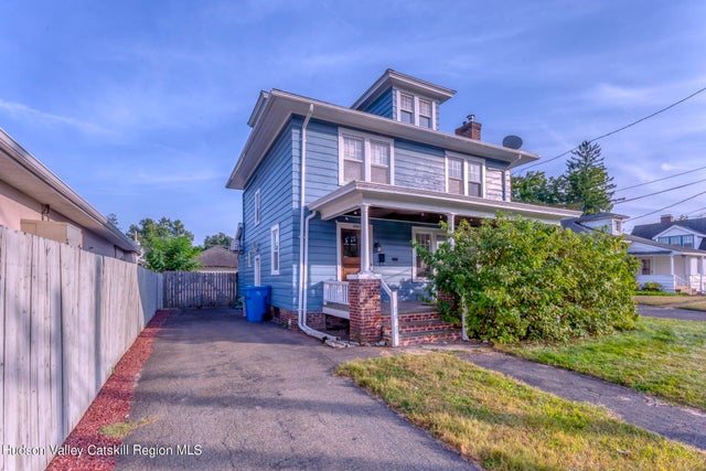 408 Albany Avenue, Kingston