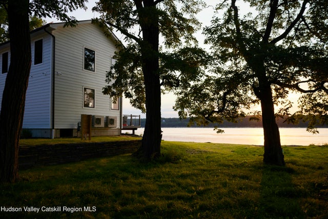 51 River Rd, Saugerties