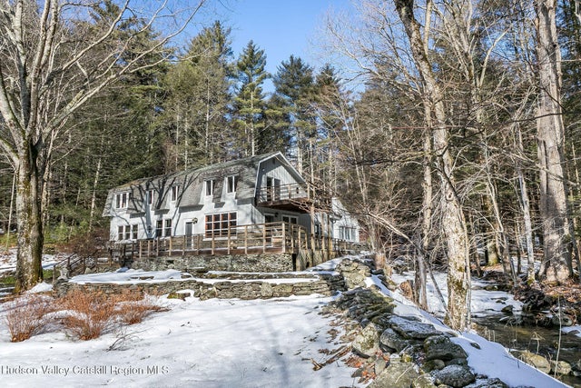 54 Shultis Farm Road, Bearsville