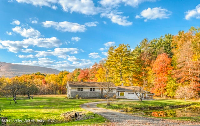 1221 Blue Mountain Road, Saugerties