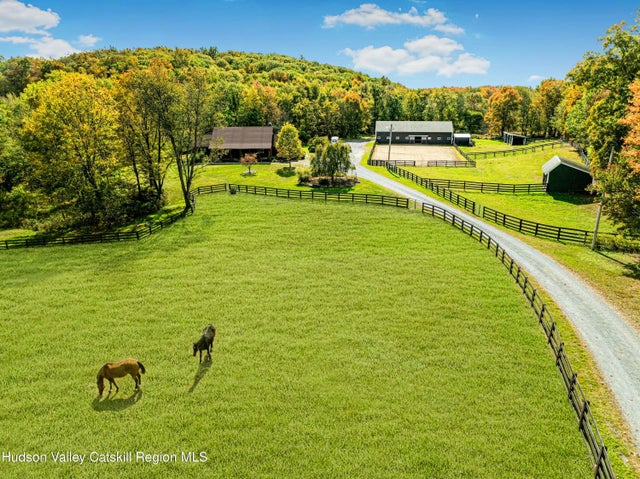 63 Foster Road, Middletown