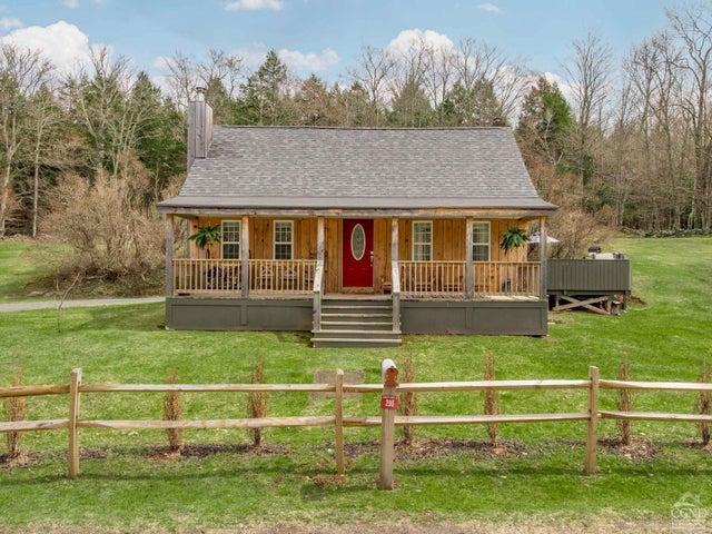 296 Mitchell Hollow Rd, Windham