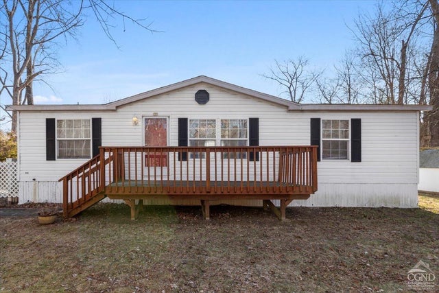 30 Lake Side Drive, Catskill