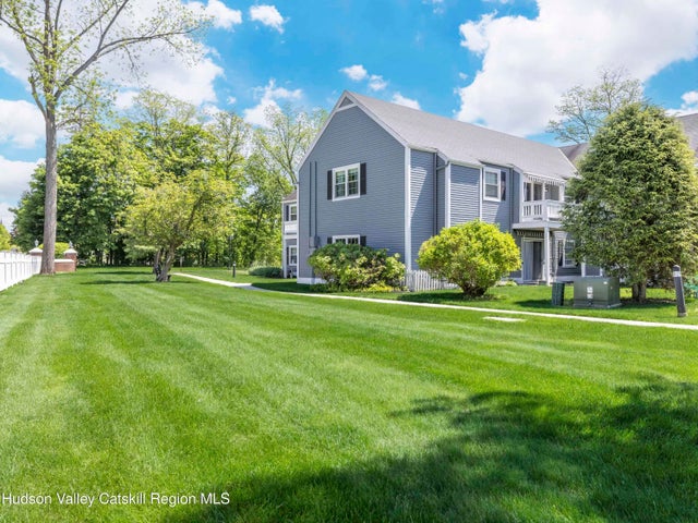 902 Commons Way B, Fishkill