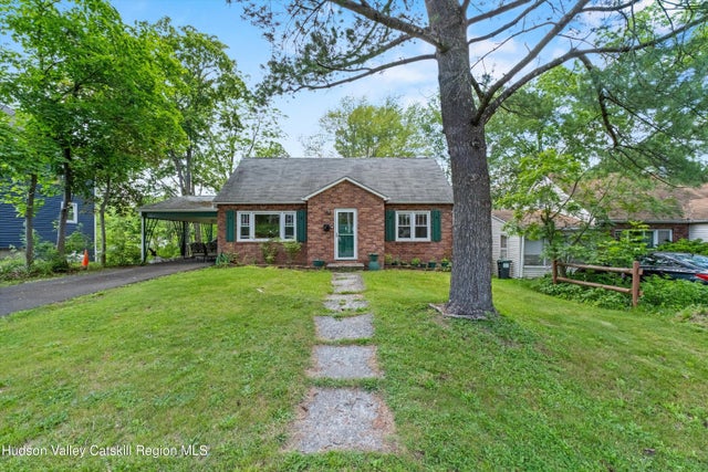 5 Fairview Avenue, New Paltz