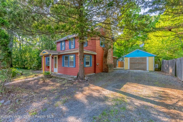 872-874 Route 212, Saugerties