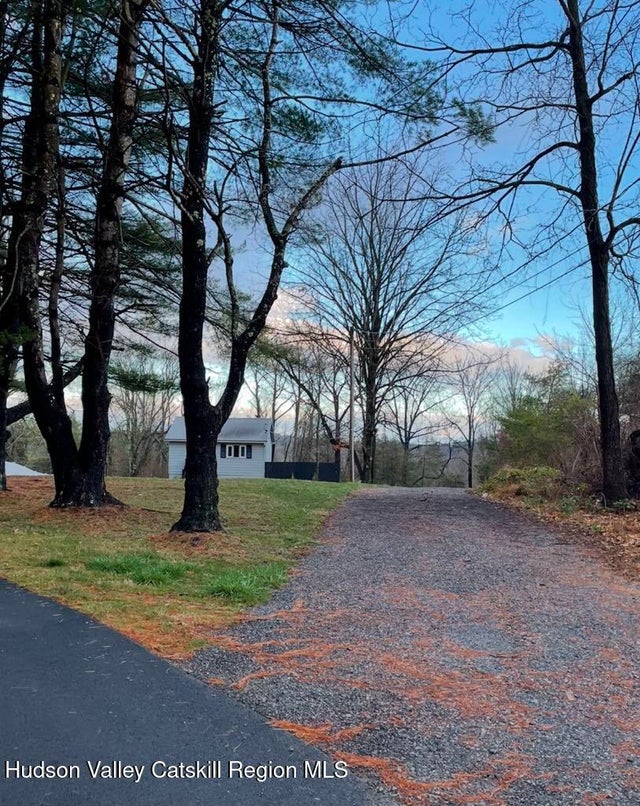 1920 Old Kings Highway, Saugerties