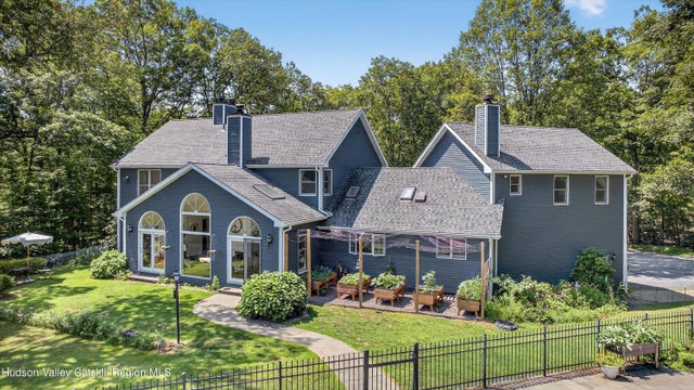 147 Bristol Hill Road, Glenford