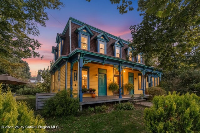 51 Main Street, Bloomington