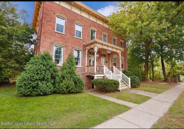 8 Lafayette, Saugerties