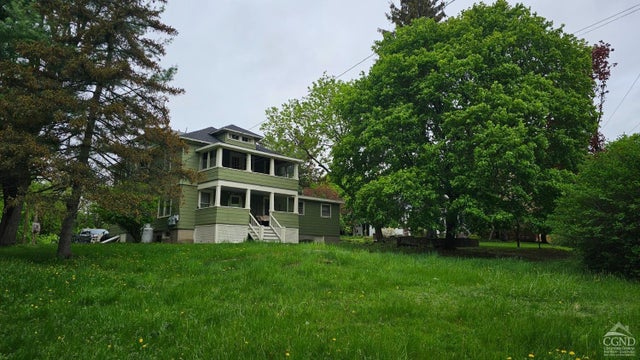 20 Eagle St 2, Claverack