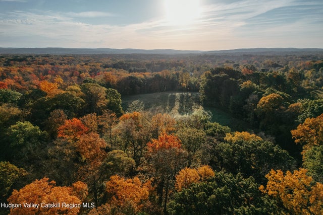 Photo of Listing #20251257