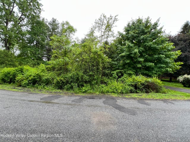 Photo of Listing #20251903