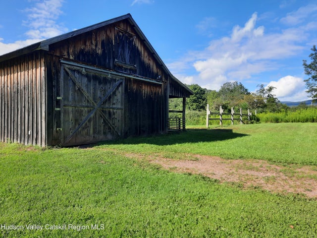 Photo of Listing #20252971