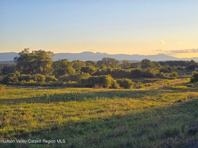 Photo of Listing #20255455