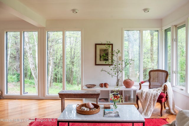 Photo of Listing #20252896