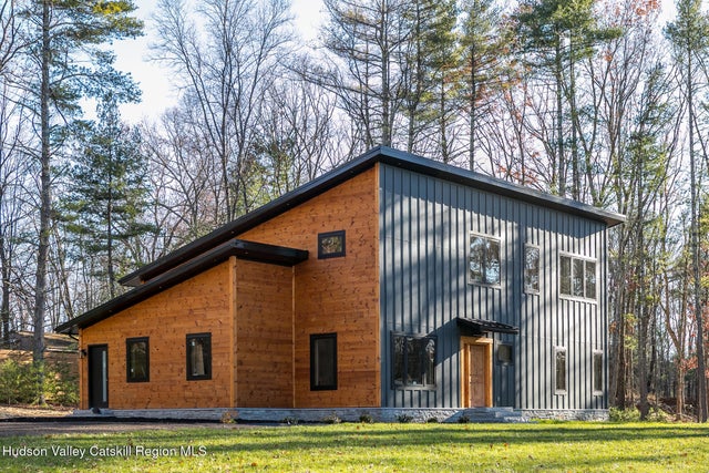 Photo of Listing #20260001