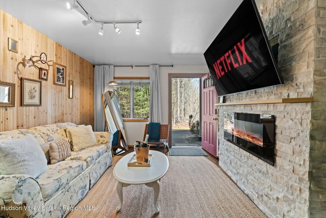 Photo of Listing #20256118