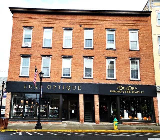 Photo of Listing #155452