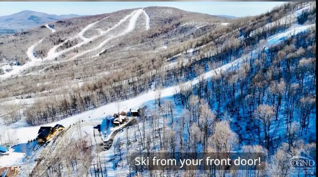 247 Club Road, Windham