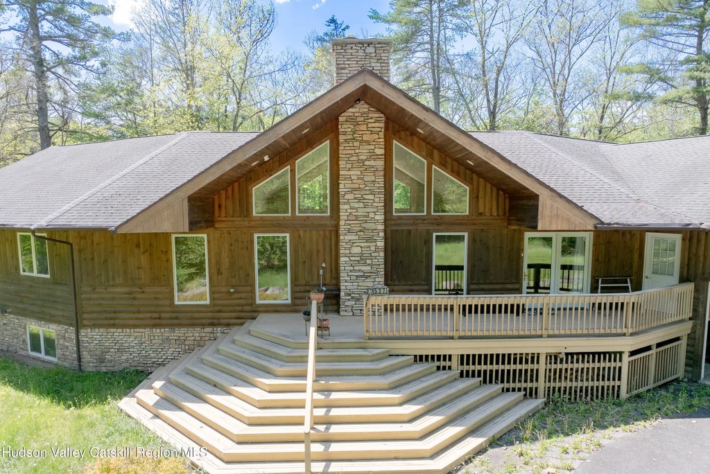 537 Mossy Hill Road, Catskill