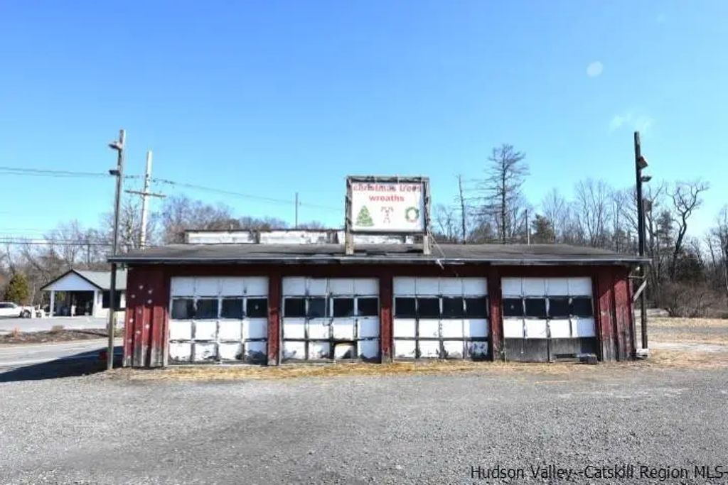1104 Route 28, Kingston