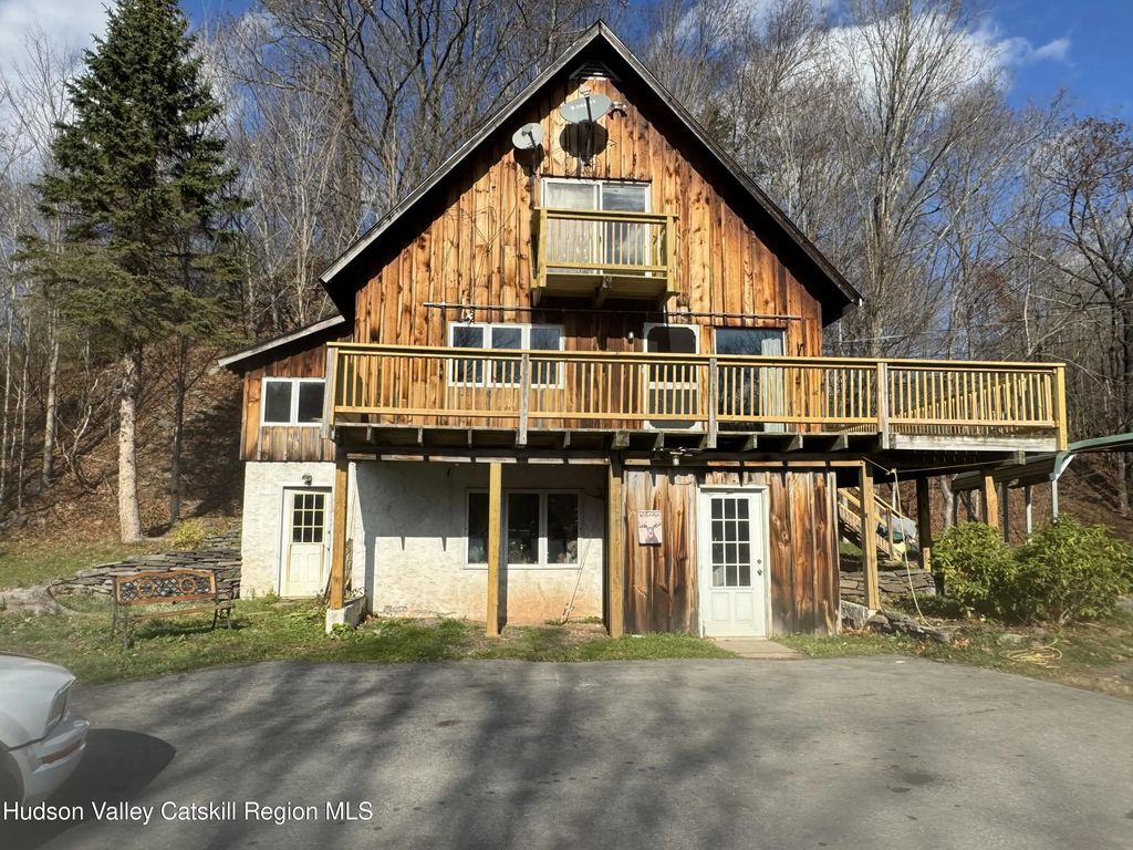 12266 Route 23a, Lexington