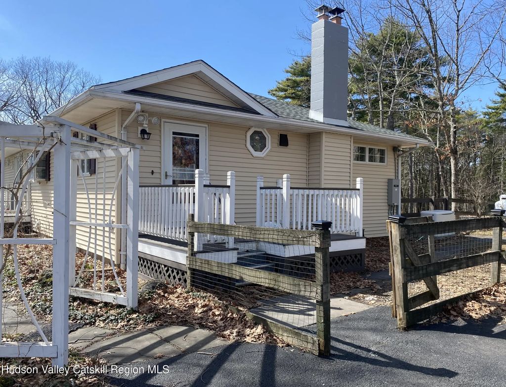 235 Stickles Terrace, Kingston