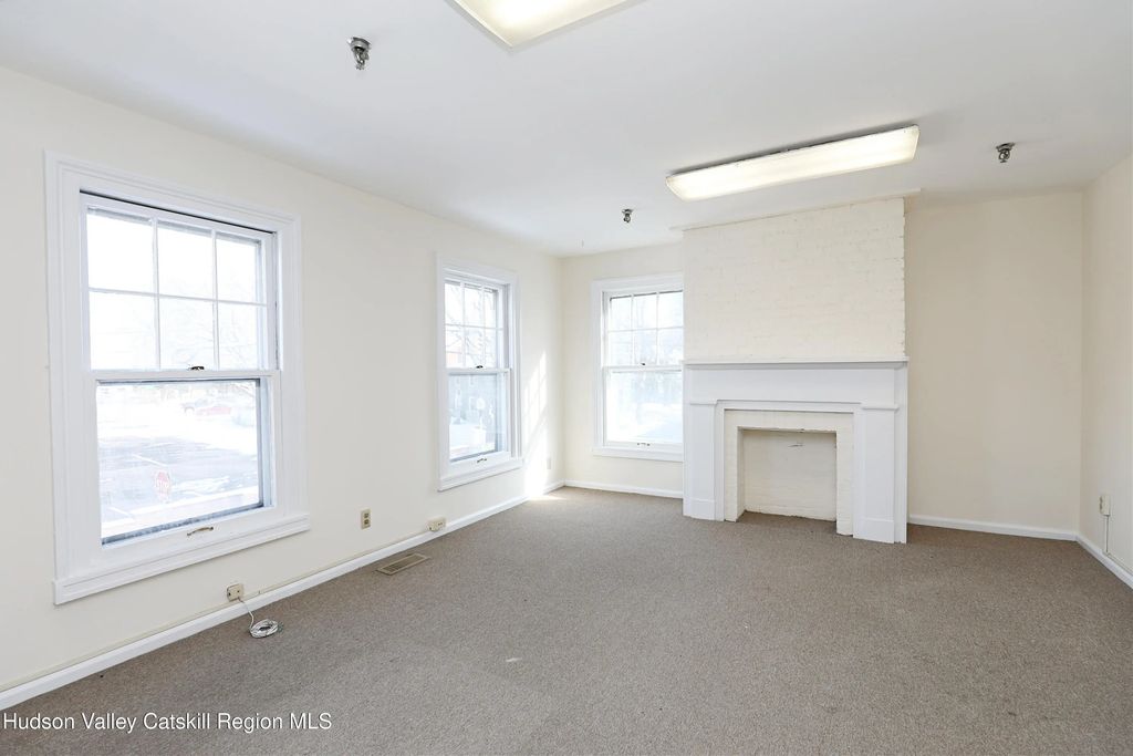159 Green Street Fl3, Kingston
