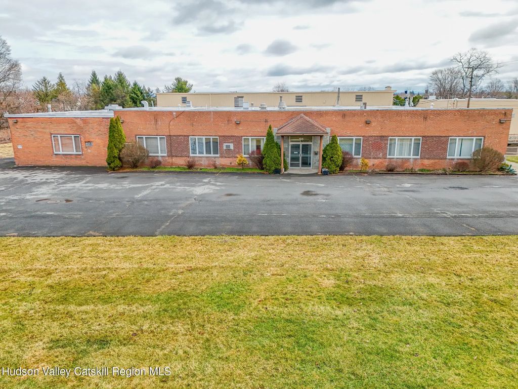 54-56 Central Avenue, Ravena