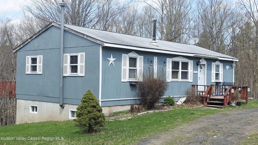 75 Nunzio Lane, Cornwallville