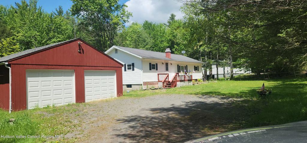 315 Begley Road, Windham
