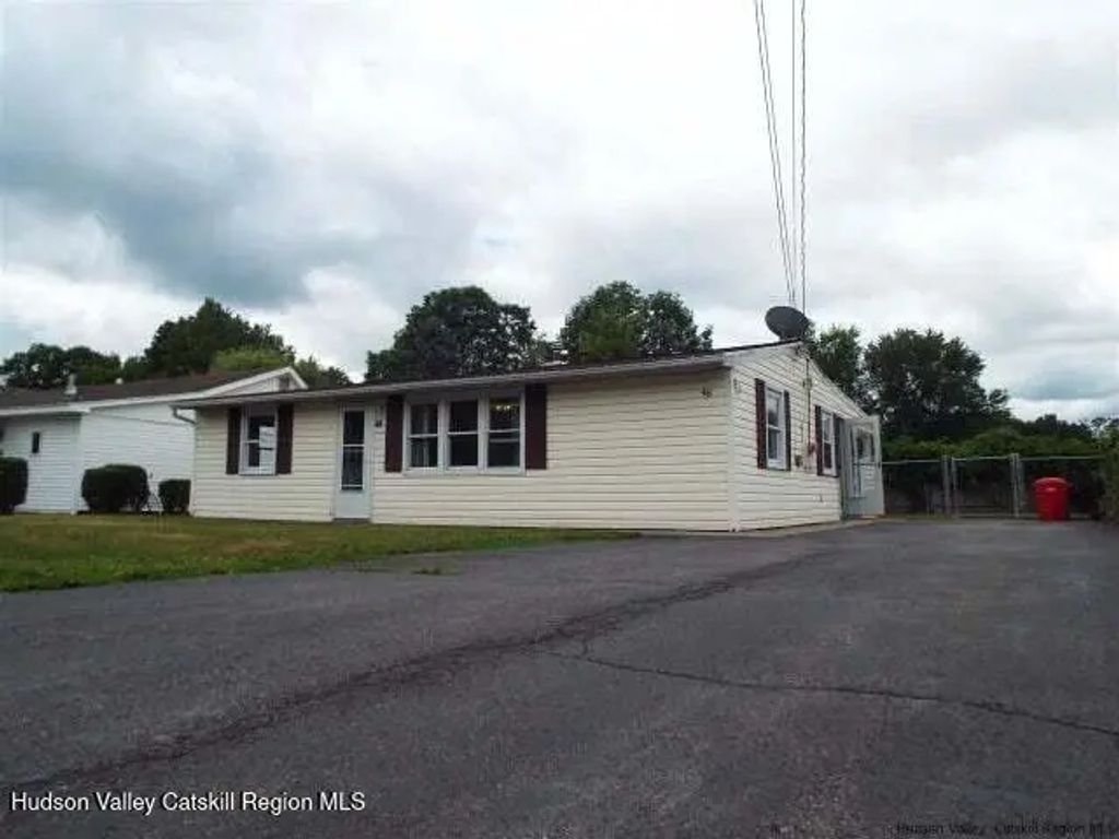 48 Plattekill Drive 2, Saugerties