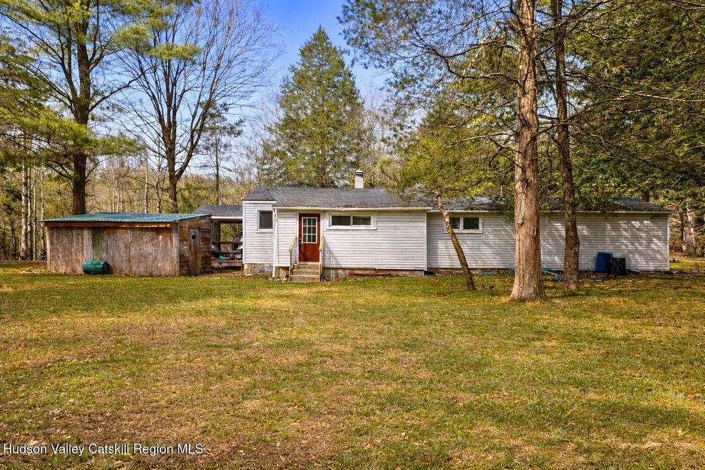 40 Potic Creek Road, Coxsackie