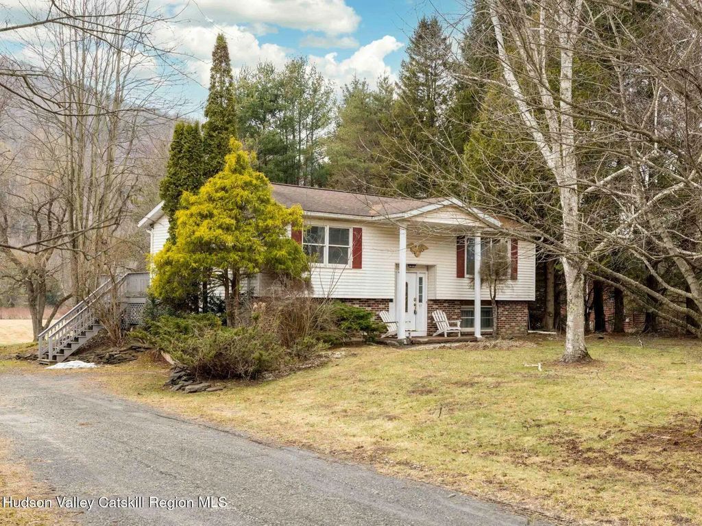 97 Carrington Road, Windham
