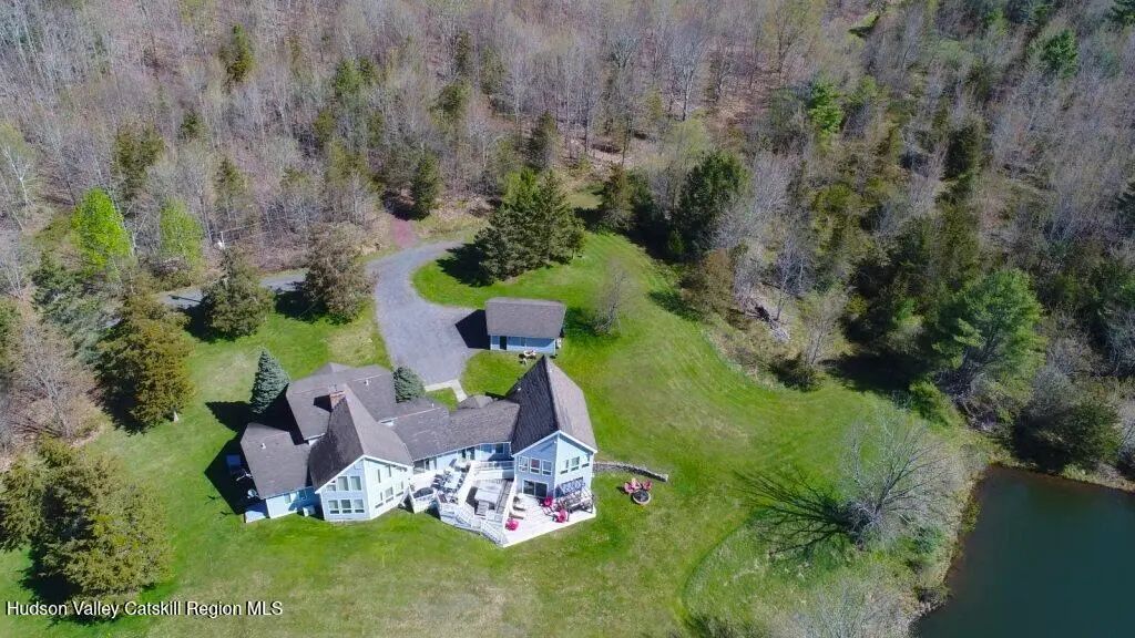 152 Bruce Cross Road, Prattsville