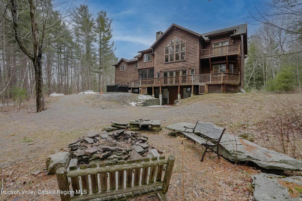 126 Lake In The Sky Drive, Gilboa