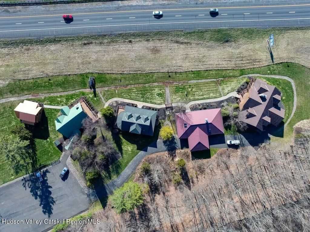 60 Peoples Road, Saugerties