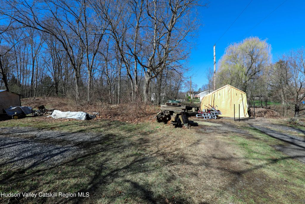 9-23 Rondout Street, Kingston