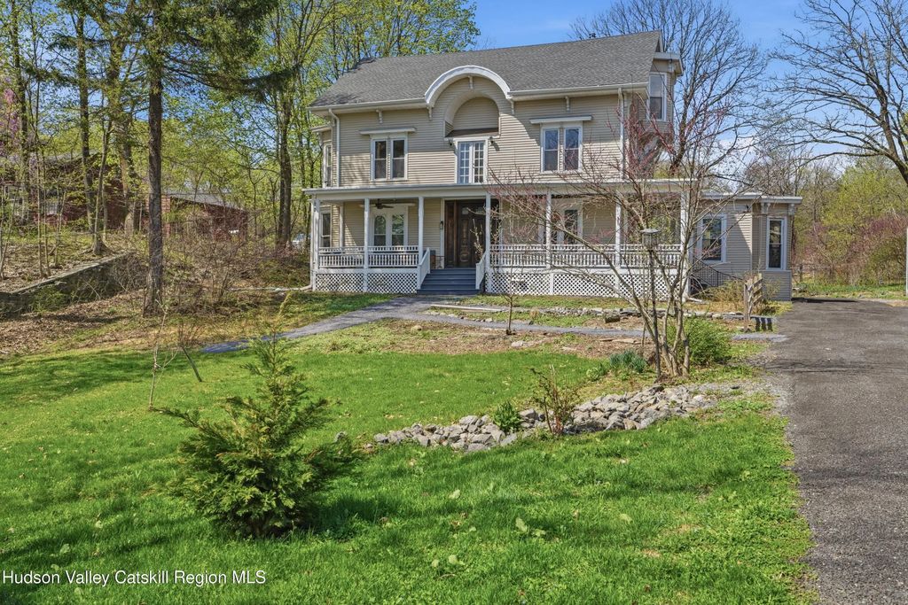 1131 Main Street, Malden On Hudson