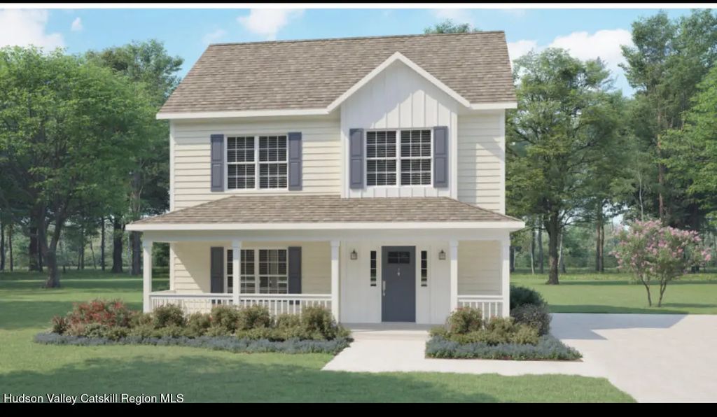 18 Russell Street, Saugerties