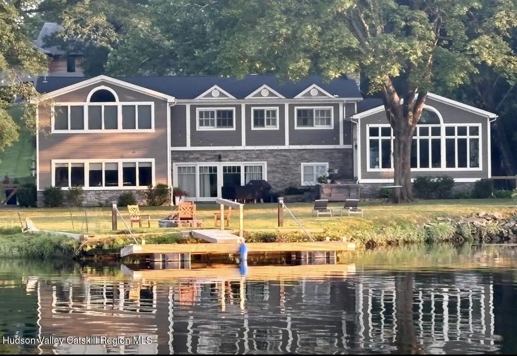 20 Ferry Street, Saugerties