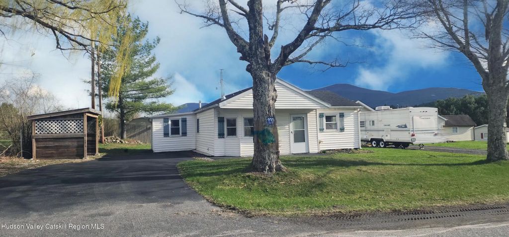 231 Stone Bridge Road, Cornwallville