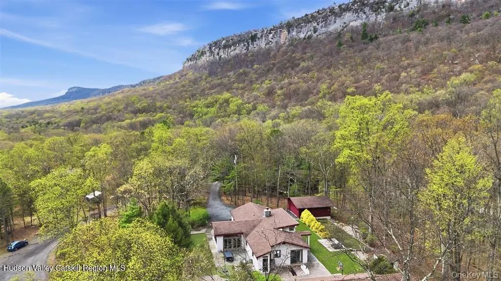 7 Marron Lane, New Paltz
