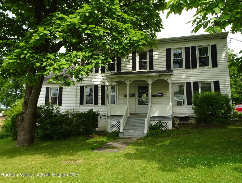 921-923 Columbia Street E, Hudson