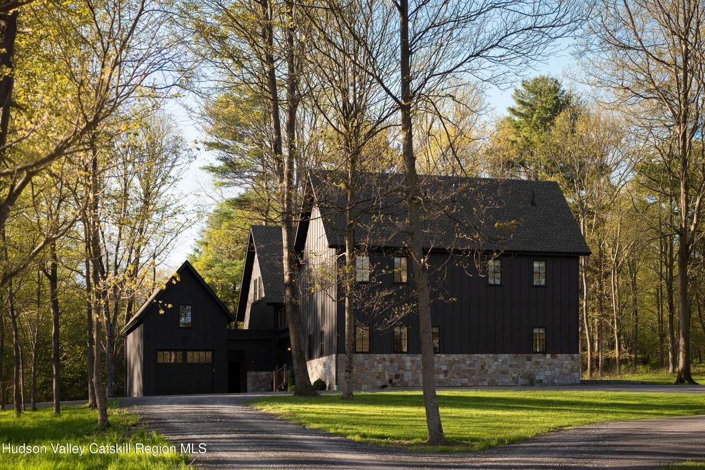 36 Pilgrims Progress Road, Rhinebeck